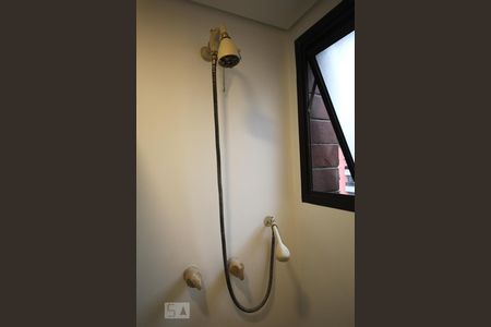 Apartamento à venda com 247m², 4 quartos e 3 vagasBanheiro da Suíte 2