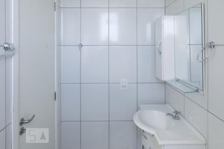 banheiro suite de apartamento à venda com 2 quartos, 55m² em Candelária, Belo Horizonte