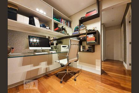 Escritório de apartamento à venda com 3 quartos, 160m² em Mooca, São Paulo