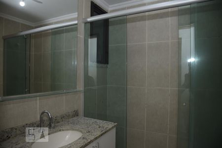 Apartamento à venda com 208m², 4 quartos e 2 vagasBanheiro do Quarto 3