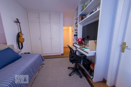 Apartamento à venda com 204m², 3 quartos e 3 vagasSuite 2