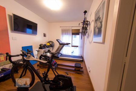 Apartamento à venda com 204m², 3 quartos e 3 vagasSuite 3