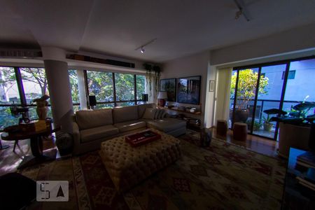 Apartamento à venda com 204m², 3 quartos e 3 vagasSala