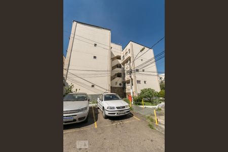 Apartamento para alugar com 65m², 2 quartos e 1 vagaFachada do bloco