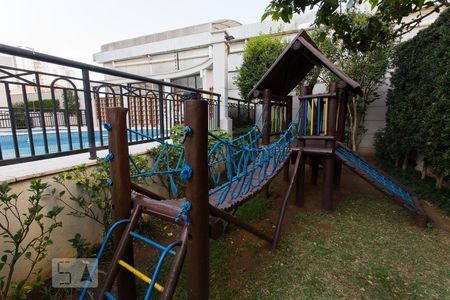 Apartamento à venda com 97m², 3 quartos e 2 vagasÁrea Comum - Playground