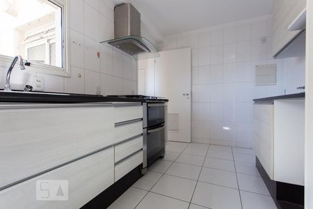 Apartamento à venda com 97m², 3 quartos e 2 vagasCozinha