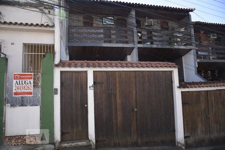 Casa de condomínio para alugar com 160m², 2 quartos e 3 vagasFachada da Casa