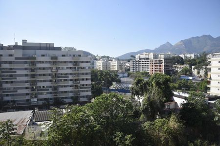 Vista do Quarto 2 de casa de condomínio para alugar com 2 quartos, 160m² em Pechincha, Rio de Janeiro