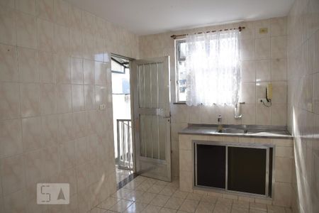 Casa de condomínio para alugar com 160m², 2 quartos e 3 vagasCozinha 