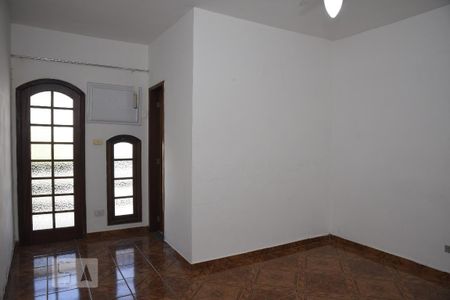 Casa de condomínio para alugar com 160m², 2 quartos e 3 vagasQuarto 1 - Suíte