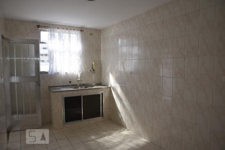 Casa de condomínio para alugar com 160m², 2 quartos e 3 vagasCozinha 