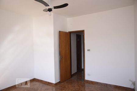 Casa de condomínio para alugar com 160m², 2 quartos e 3 vagasQuarto 2