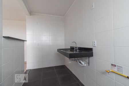 Cozinha de apartamento à venda com 2 quartos, 44m² em Humaitá, Porto Alegre
