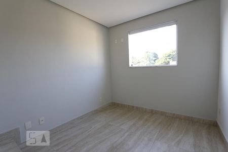 Quarto 3 de casa de condomínio para alugar com 3 quartos, 120m² em Tanque, Rio de Janeiro