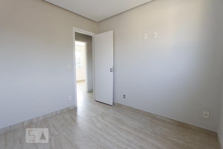 Quarto 2  de casa de condomínio para alugar com 3 quartos, 120m² em Tanque, Rio de Janeiro