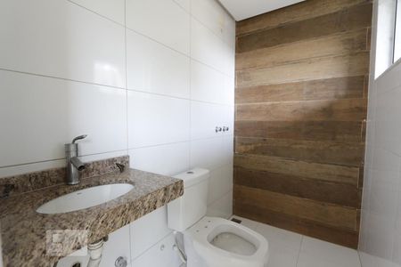 Banheiro suite de casa de condomínio para alugar com 3 quartos, 120m² em Tanque, Rio de Janeiro