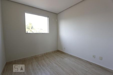 Quarto 2  de casa de condomínio para alugar com 3 quartos, 120m² em Tanque, Rio de Janeiro