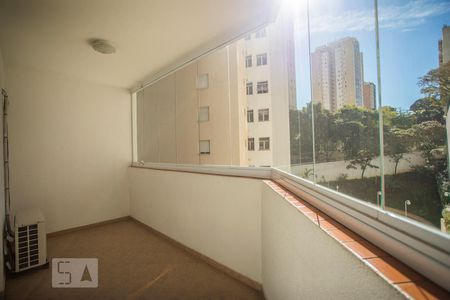 Varanda de apartamento à venda com 3 quartos, 129m² em Vila Mascote, São Paulo
