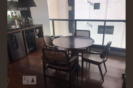 Varanda de apartamento para alugar com 3 quartos, 220m² em Vila Progredior, São Paulo