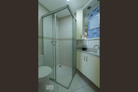 Apartamento à venda com 79m², 3 quartos e 2 vagas Apartamento à venda com 79m², 3 quartos e 2 vagasBanheiro