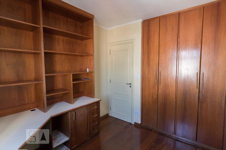 Apartamento à venda com 79m², 3 quartos e 2 vagas Apartamento à venda com 79m², 3 quartos e 2 vagasDormitório 2