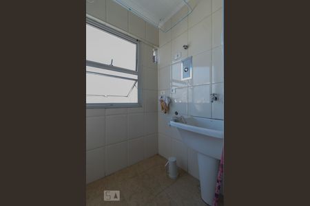Apartamento à venda com 79m², 3 quartos e 2 vagas Apartamento à venda com 79m², 3 quartos e 2 vagasÁrea de Serviço