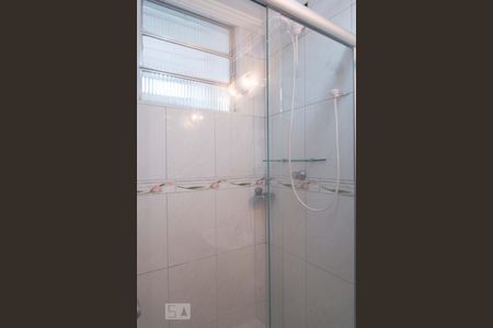 Apartamento para alugar com 62m², 2 quartos e sem vagaBanheiro da Suíte