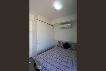 Sala de kitnet/studio à venda com 1 quarto, 32m² em Brooklin Paulista, São Paulo