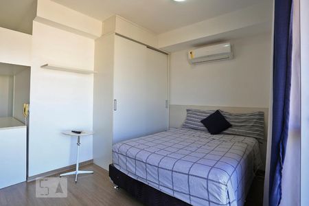 Sala de kitnet/studio à venda com 1 quarto, 32m² em Brooklin Paulista, São Paulo