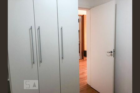 Quarto 1 de apartamento para alugar com 2 quartos, 41m² em Barra Funda, São Paulo