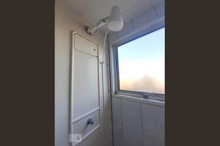 Apartamento à venda com 56m², 2 quartos e 1 vaga Apartamento à venda com 56m², 2 quartos e 1 vagaBanheiro