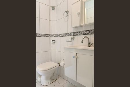Banheiro Social de casa à venda com 2 quartos, 80m² em Rudge Ramos, São Bernardo do Campo