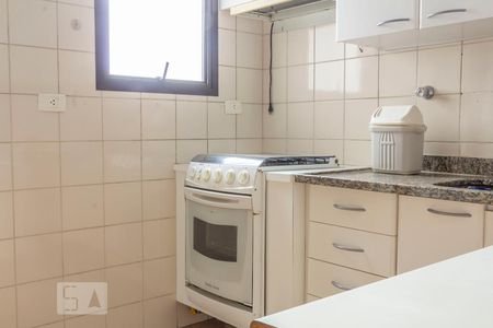 Cozinha de apartamento à venda com 3 quartos, 76m² em Alto da Lapa, São Paulo