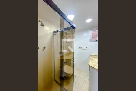 Apartamento à venda com 105m², 4 quartos e 2 vagasBanheiro