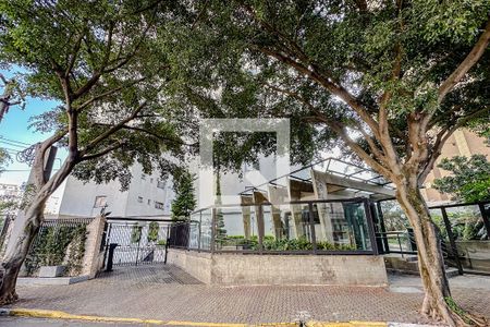 Apartamento à venda com 105m², 4 quartos e 2 vagasFachada