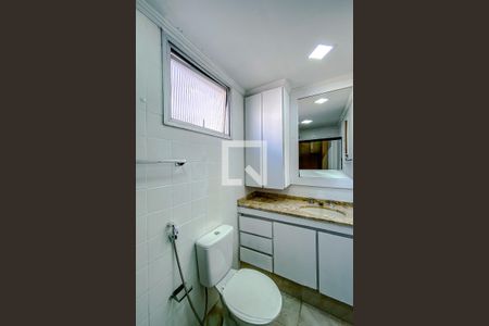 Apartamento à venda com 105m², 4 quartos e 2 vagasBanheiro da Suíte