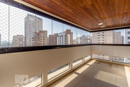 Varanda de apartamento à venda com 3 quartos, 228m² em Moema, São Paulo