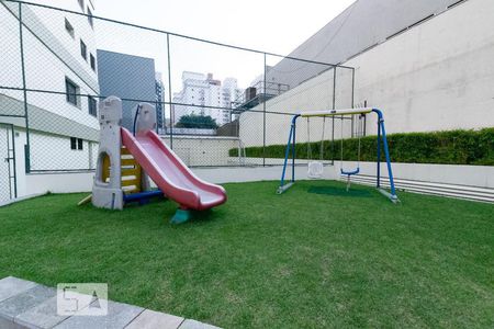 Apartamento à venda com 228m², 3 quartos e 4 vagasPlayground