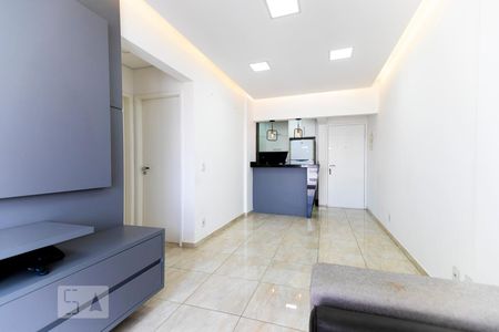 Sala de apartamento à venda com 2 quartos, 58m² em Vila Guarani (z Sul), São Paulo