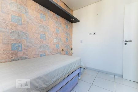 Quarto 2 de apartamento para alugar com 2 quartos, 58m² em Vila Guarani (z Sul), São Paulo