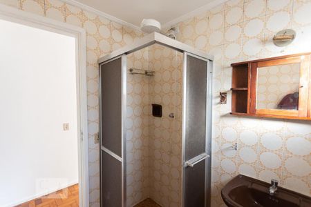 Banheiro de apartamento para alugar com 1 quarto, 45m² em Bela Vista, São Paulo