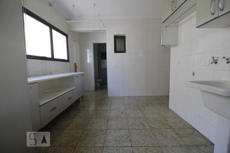 Apartamento à venda com 368m², 3 quartos e 4 vagasÁrea de serviço