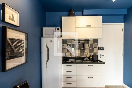 Cozinha de apartamento para alugar com 1 quarto, 36m² em República, São Paulo