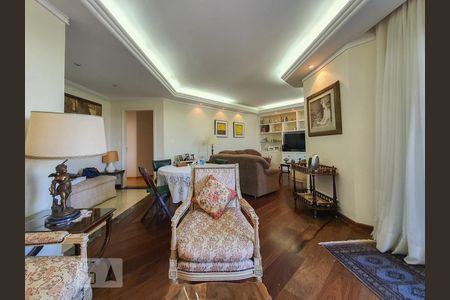 Sala de apartamento à venda com 4 quartos, 220m² em Aclimação, São Paulo