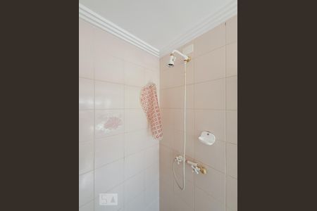 Apartamento à venda com 220m², 4 quartos e 3 vagasDetalhe do banheiro da suíte 2