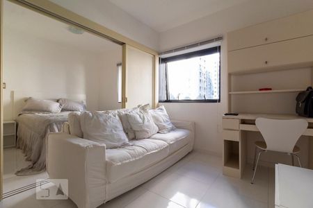 Studio à venda com 33m², 1 quarto e 1 vagaSala