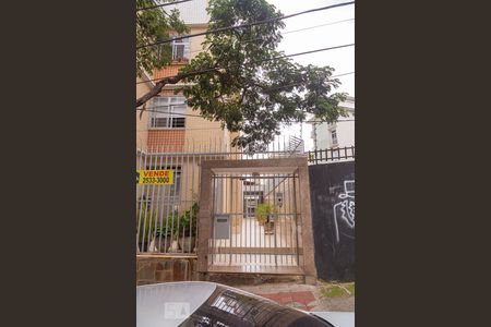 Apartamento à venda com 130m², 3 quartos e 1 vagaFachada