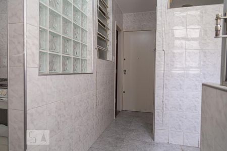 Apartamento à venda com 130m², 3 quartos e 1 vagaÁrea de Serviço