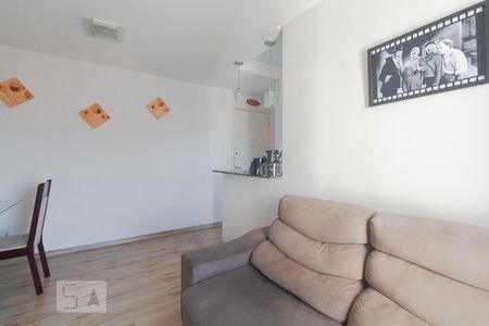 Sala de apartamento para alugar com 2 quartos, 50m² em Jardim Vila Formosa, São Paulo