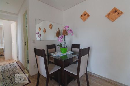 Sala de apartamento para alugar com 2 quartos, 50m² em Jardim Vila Formosa, São Paulo